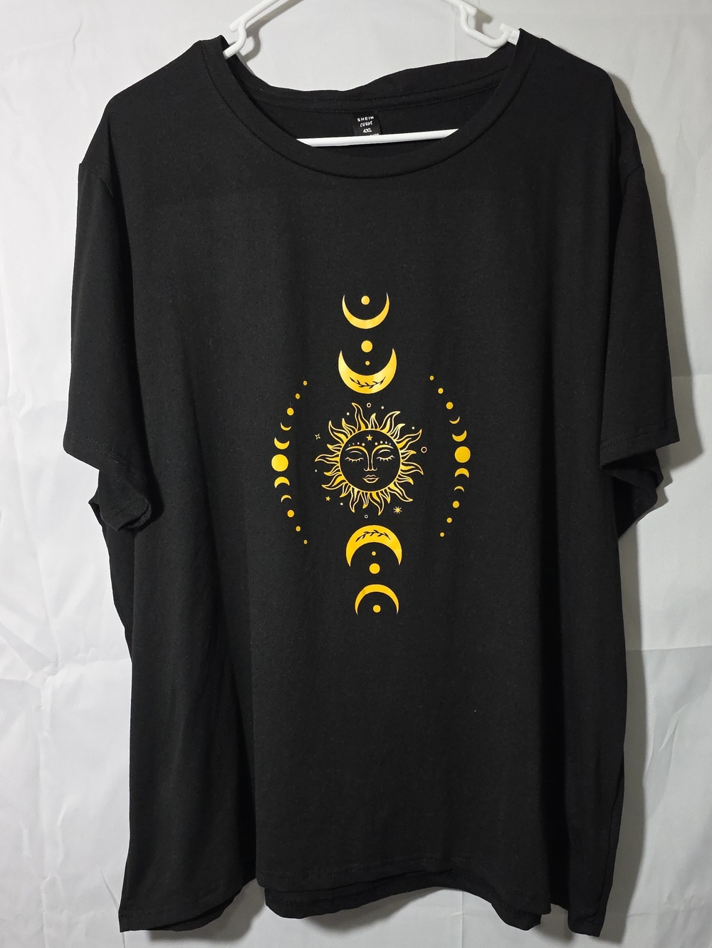SHEIN Black Tee with Yellow Sun & Moon Graphic 4XL (W741) New No Tags